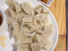 猪肉白菜馅-呼伦贝尔烤羊·蒙古烤羊排(骏景店)