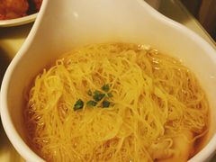 -新大咀港式茶餐厅(宝山万达店)