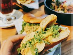 -Catch Bagel(芳草地店)