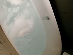 浴缸-广州天河希尔顿酒店