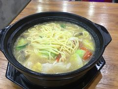 -金陵杨胖子·砂锅麻辣烫(金轮新天地店)