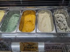 -极拉图·现制冰淇淋(大卫城店)