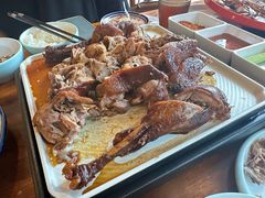 -老鼎万春卤菜(五代传承创始老店)