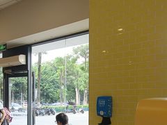 -麦当劳(西客站店)