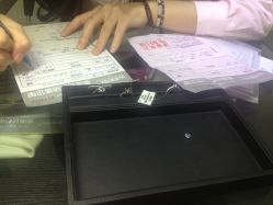 -威德钻石-克拉钻大本营(南京东路店)