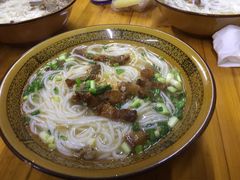 -肇兴特色牛肉粉