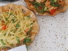 -苗家特色土烙锅·老字号
