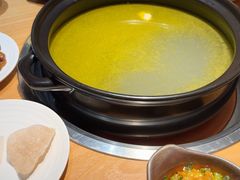 -一朵菌·野生菌探索家火锅(南亚店)