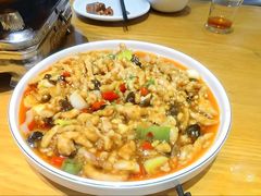 -龚兴城鱼羊吉·家传湖北菜(苗栗路总店)