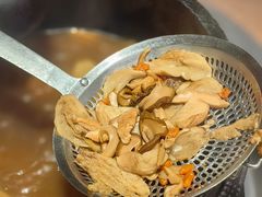 -蘑界·野生菌火锅(深业上城店)