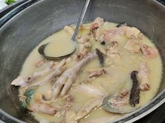 -侠成水上农庄(工业大道店)