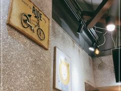 大堂-段氏龙虾·烧烤·烤鱼(东书房路店)