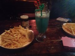 Helens&nbsp;Bar(五角场店)-Helens海伦司小酒馆(复旦大学店)