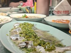 -侬佳蒸菜馆(听潮店)