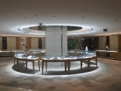 -北京七彩云南翡翠珠宝旗舰店(月坛店)