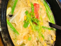 -蒙自源过桥米线(红谷滩万达店)