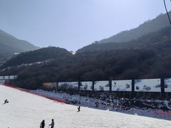 -太子岭滑雪场