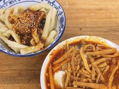 -小谭豆花(西大街店)