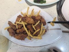 -巧克力渔家.小船海鲜胶东菜(万平口店)