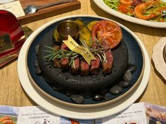 -秘密旅行Bonjour(黑金冠 江南西店)