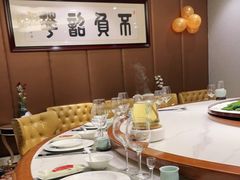 包厢-唔哩赞·崇明私藏菜(建国西路店)