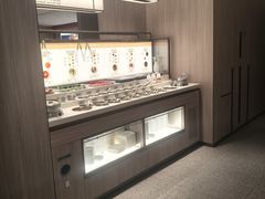 -海底捞火锅(杭州庆春路夜宵主题店)