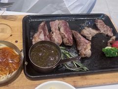 -豪享来牛排(人民店)