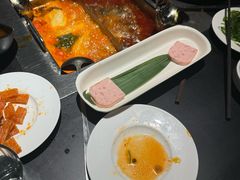 -海底捞火锅智慧餐厅(中骏世界城店)