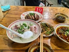 -老方桌烂蹄花川菜馆(九龙坡店)