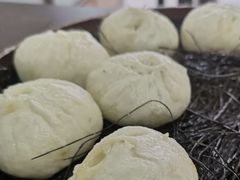 -舒小笼松针小笼包