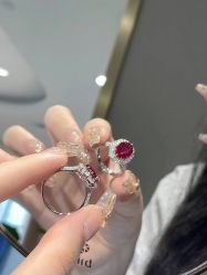 -Zbird钻石小鸟·钻戒婚戒定制高端珠宝私人定制中心