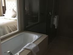 -武汉汉口火车站东方建国大酒店