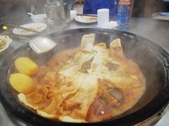 -屯老二农家铁锅炖·行业领军者(梅江店)