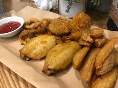-必胜客(百联又一城店)