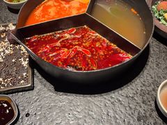 -三出山火锅(南京万象天地店)
