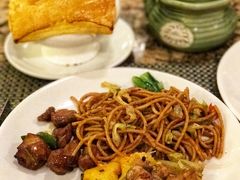 -蓝海国际大饭店·蓝钻自助百汇(兰山店)