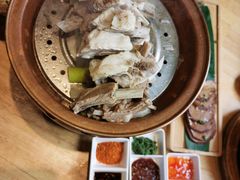 蒙料一八手把肉-蒙料·手把肉(望京店)