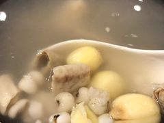 -呷七碗(新北淡水店)