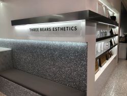 -三只熊皮肤管理中心旗舰店