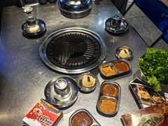 -哈哈碳都·牛肋条无限自助烤肉(台江万达店)