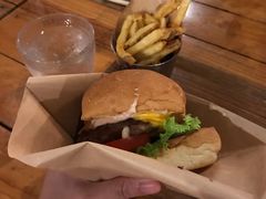 -BURGER BRO'S