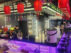 -粉墨特色菜·烧烤音乐酒馆