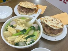 -子午路张记肉夹馍(翠华路店)