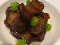 青梅红烧肉-半山腰·云南菜(侨福芳草地店)
