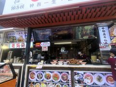 -钟方模白家肥肠粉(春熙店)
