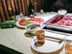 -二荆条·蜀鲜汇城市森林火锅