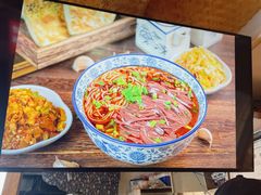 -元志初腊汁肉夹馍(钟楼粉巷店)
