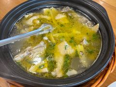 -品鲜村农家菜·阳澄湖大闸蟹(总店)