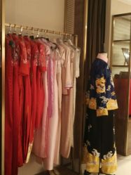 点击看大图 -藤薰定制中式嫁衣礼服旗袍店