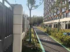 -东方体育中心(地铁站)